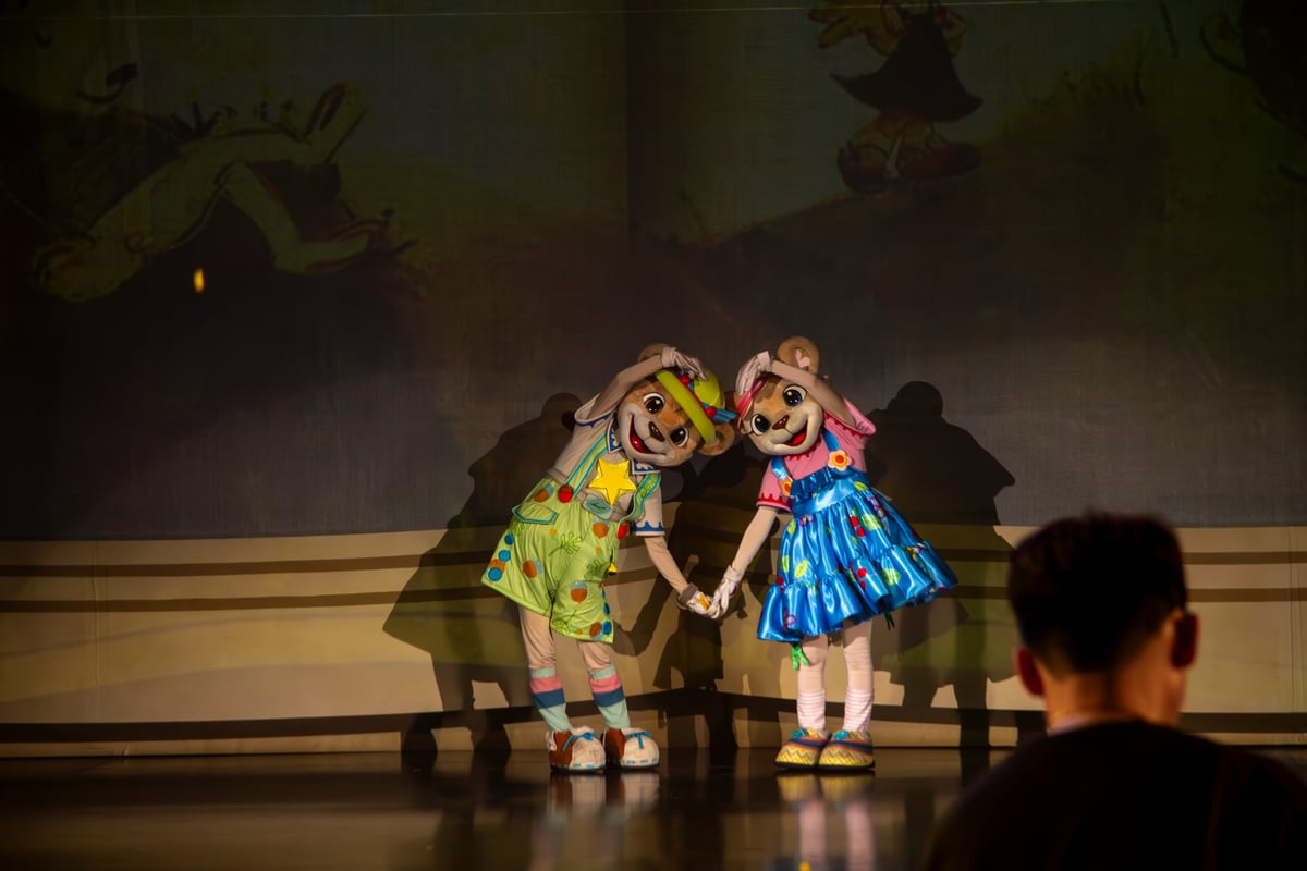 Theatre: Vila Sabates