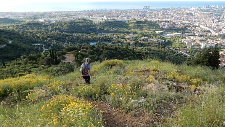 Itinerary: Serralada de la Marina. Behind the city, nature
