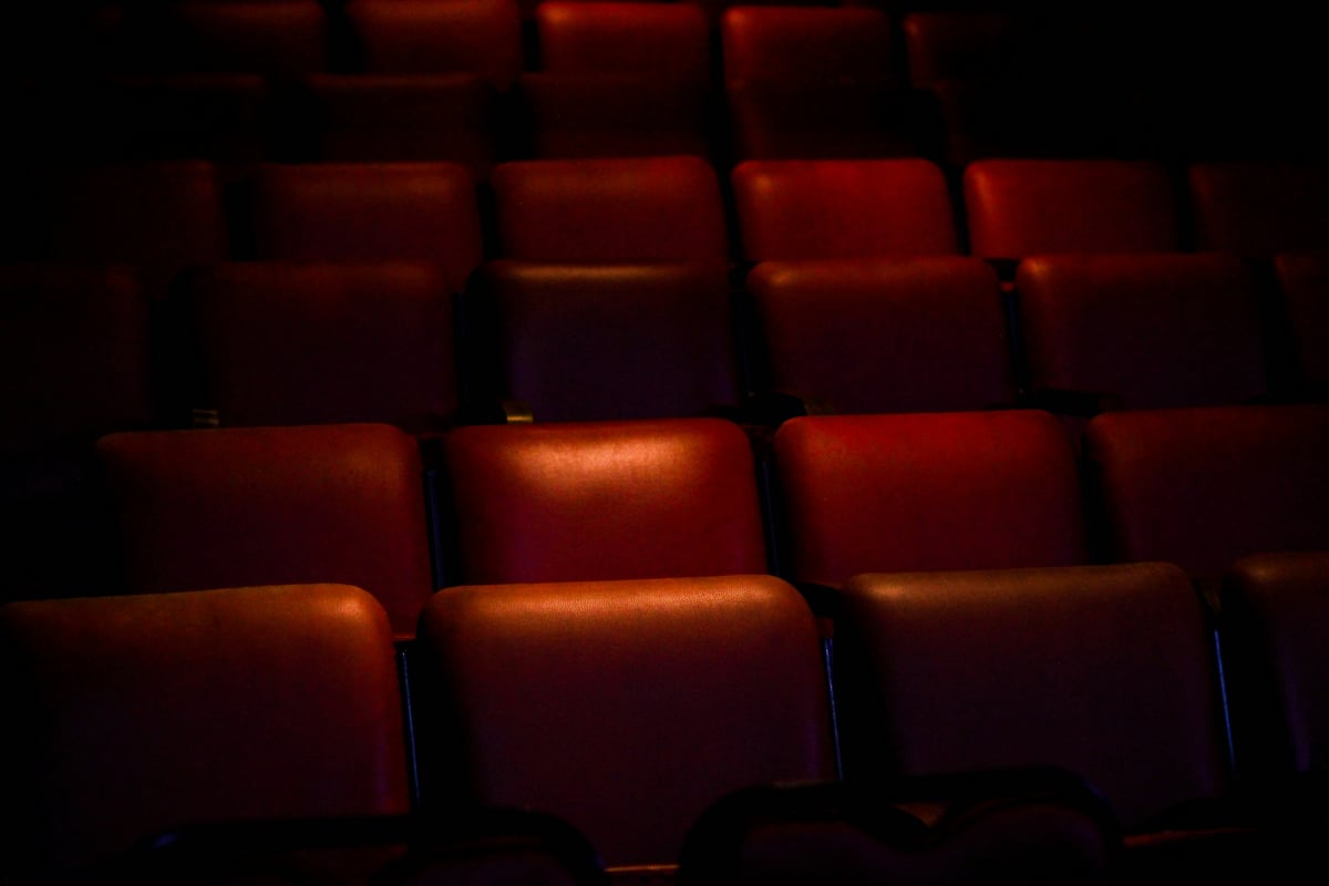 Espectáculo de teatro: "Microvermut"