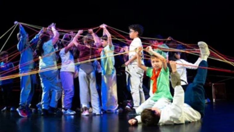 Family Show: "Our Galactic Refuge" with AzkonaToloza