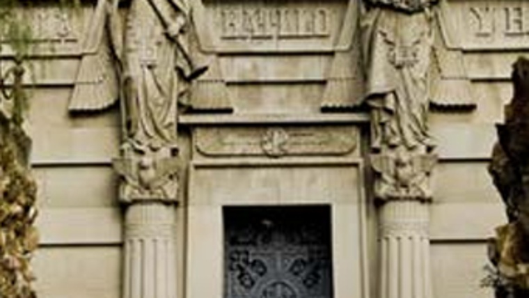 Itinerari cultural: Imatges per a l'eternitat - Arquitectura i art funerari a Montjuïc