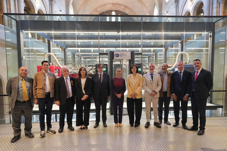 Visit to the Supercomputing Center